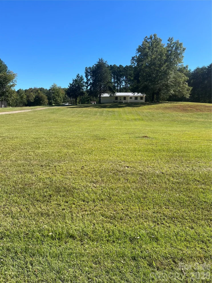 Unit for sale at 581 Sutton Spring Road, York, SC 29745