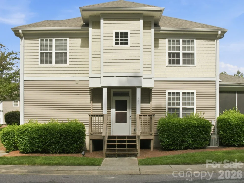 Unit for sale at 921 Ashworth Drive, Gastonia, NC 28054
