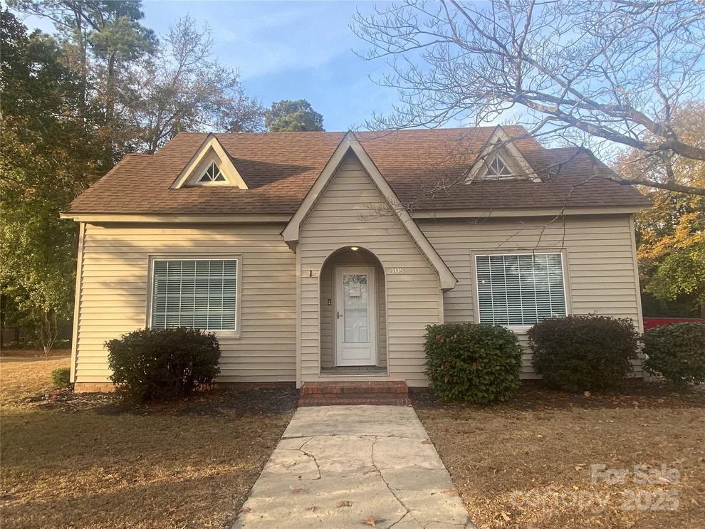 Unit for sale at 408 W Mcgregor Street, Pageland, SC 29728