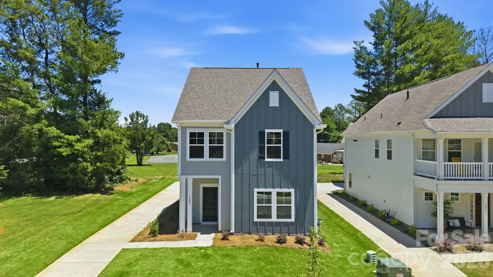 Unit for sale at 4009 Grommet Court, Matthews, NC 28105