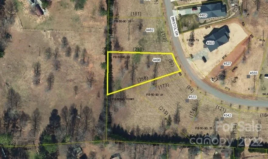 Unit for sale at 4498 Bristol Drive, Morganton, NC 28655