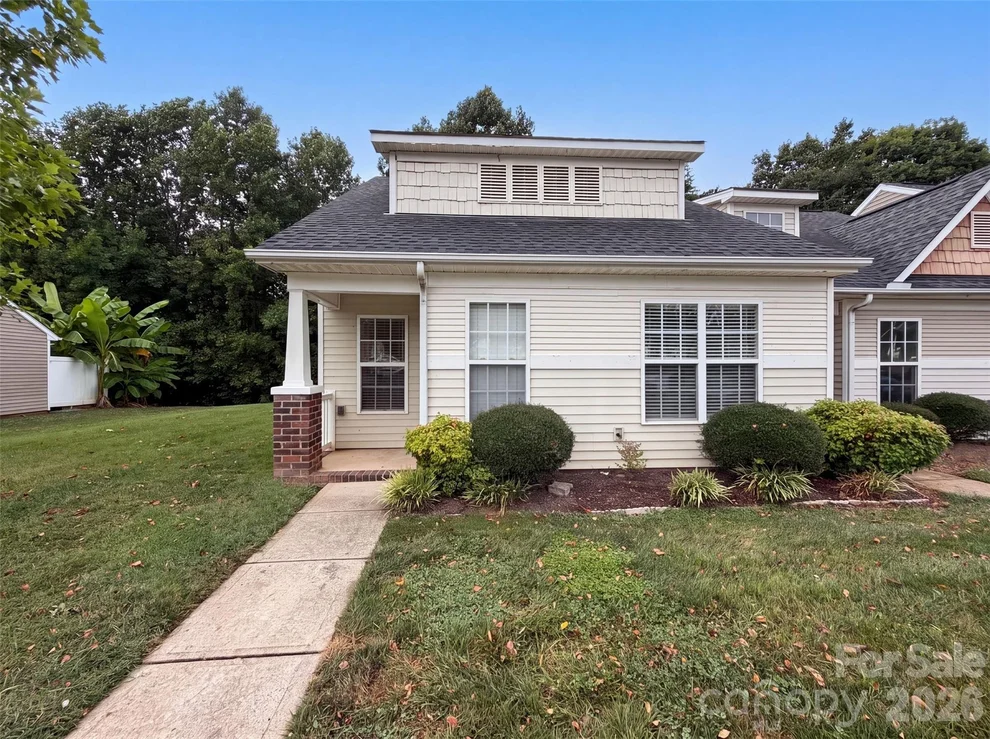 Unit for sale at 946 Olde Towne Way, Rock Hill, SC 29732
