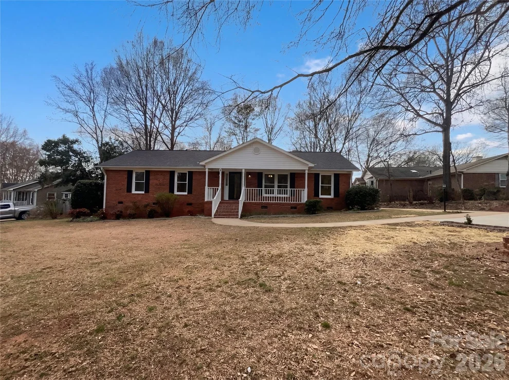 Unit for sale at 973 Pleasant Ridge Road, Fort Mill, SC 29715