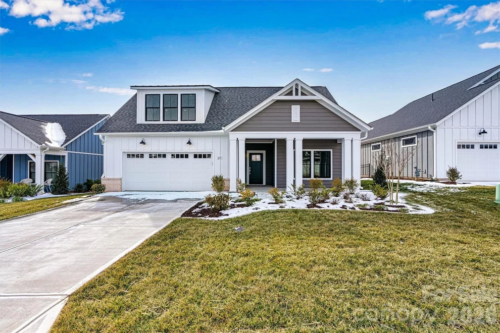 Unit for sale at 235 Alenda Lux Circle, Mooresville, NC 28115