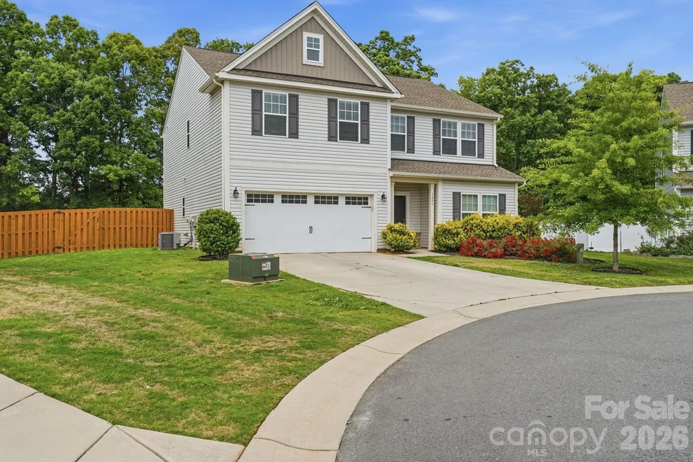 Unit for sale at 1006 Brooksland Place, Waxhaw, NC 28173