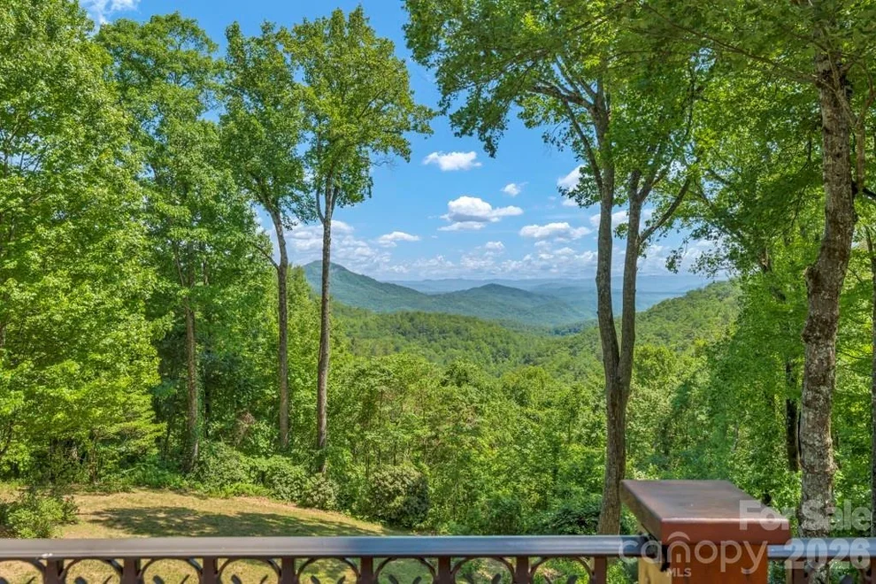 Unit for sale at 847 Old Orchard Road, Blowing Rock, NC 28605