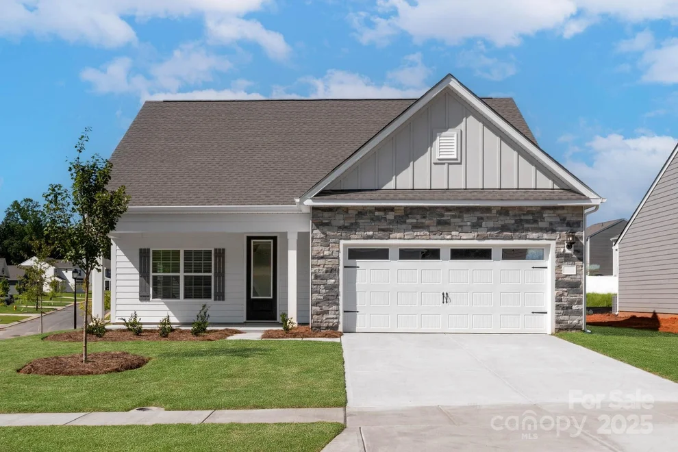 Unit for sale at 124 Rills Crossing Way, Troutman, NC 28166