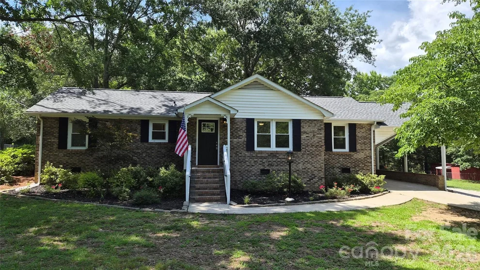 Unit for sale at 1319 Sourwood Drive, Chester, SC 29706