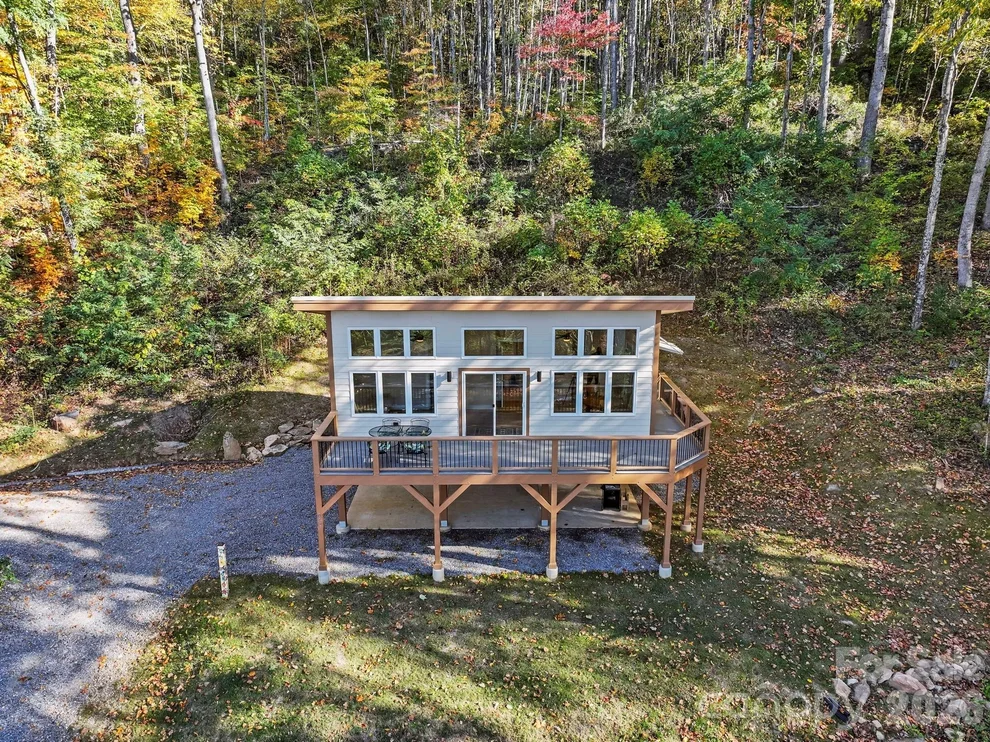 Unit for sale at 96 Old Cove Road, Black Mountain, NC 28711