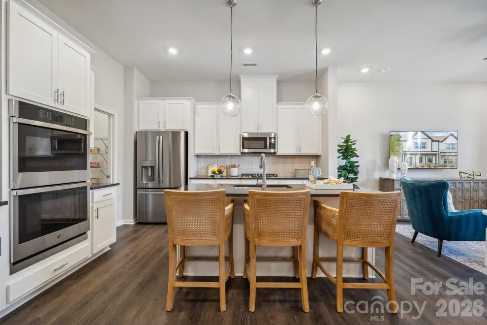 Unit for sale at 21237 Lake Run Drive, Charlotte, NC 28278
