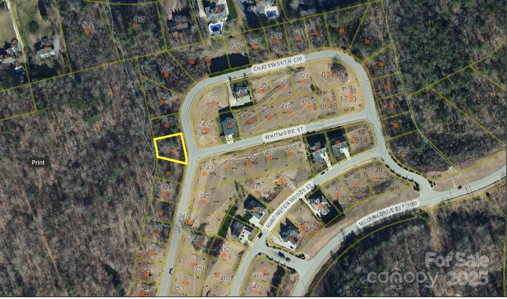 Unit for sale at 740 Chatsworth Circle SE, Lenoir, NC 28645