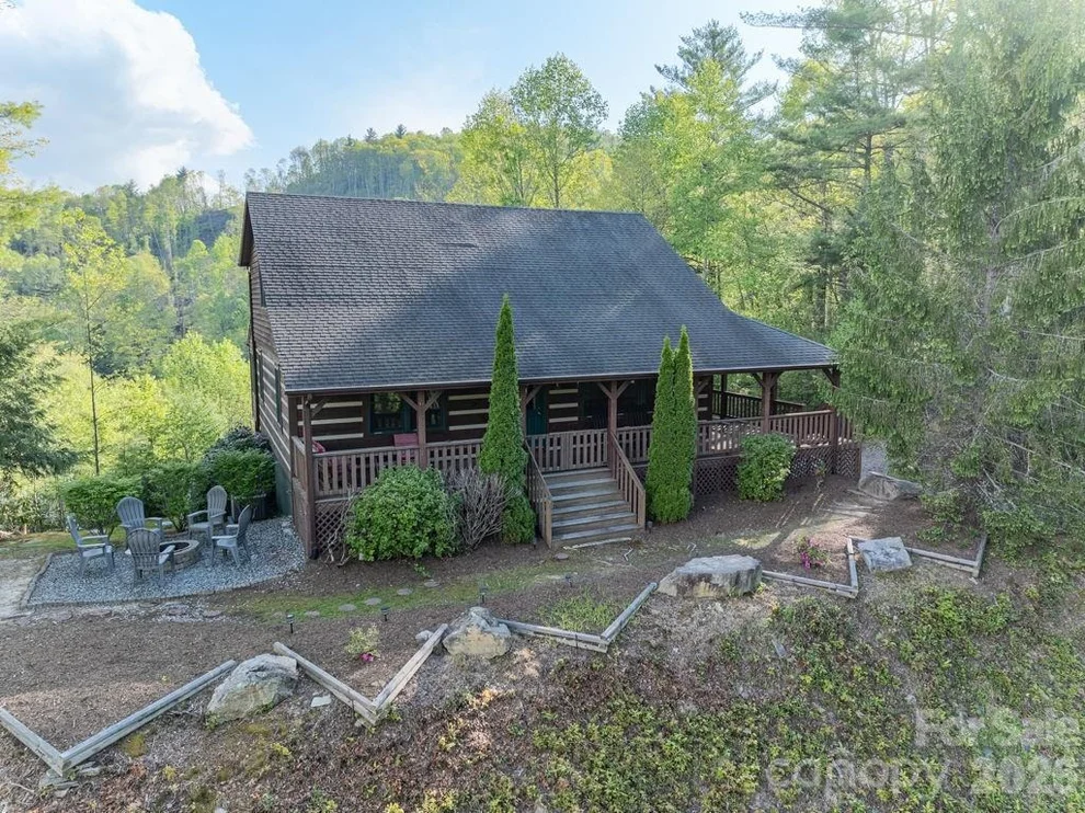 Unit for sale at 197 Woodby Ridge Road, Vilas, NC 28692