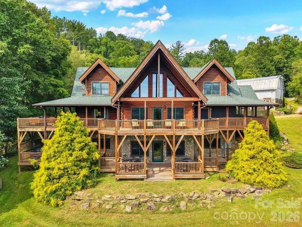 Unit for sale at 501 John Ward Road, Sugar Grove, NC 28679