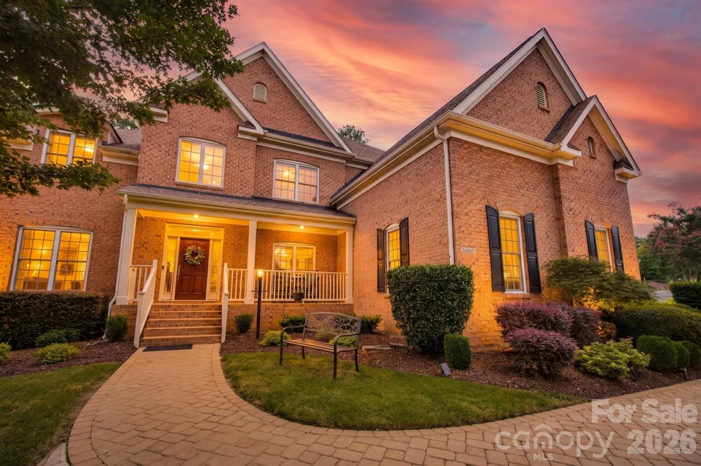 Unit for sale at 16506 Doves Canyon Lane, Charlotte, NC 28278
