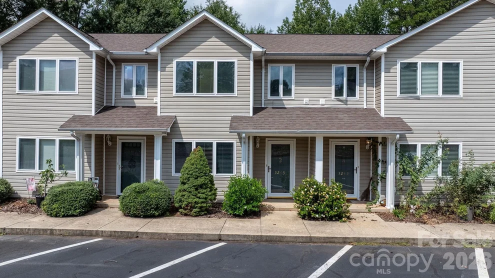 Unit for sale at 3245 White Oak Court, Claremont, NC 28610