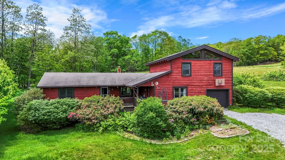 Unit for sale at 1925 Green Hill Road, Blowing Rock, NC 28605