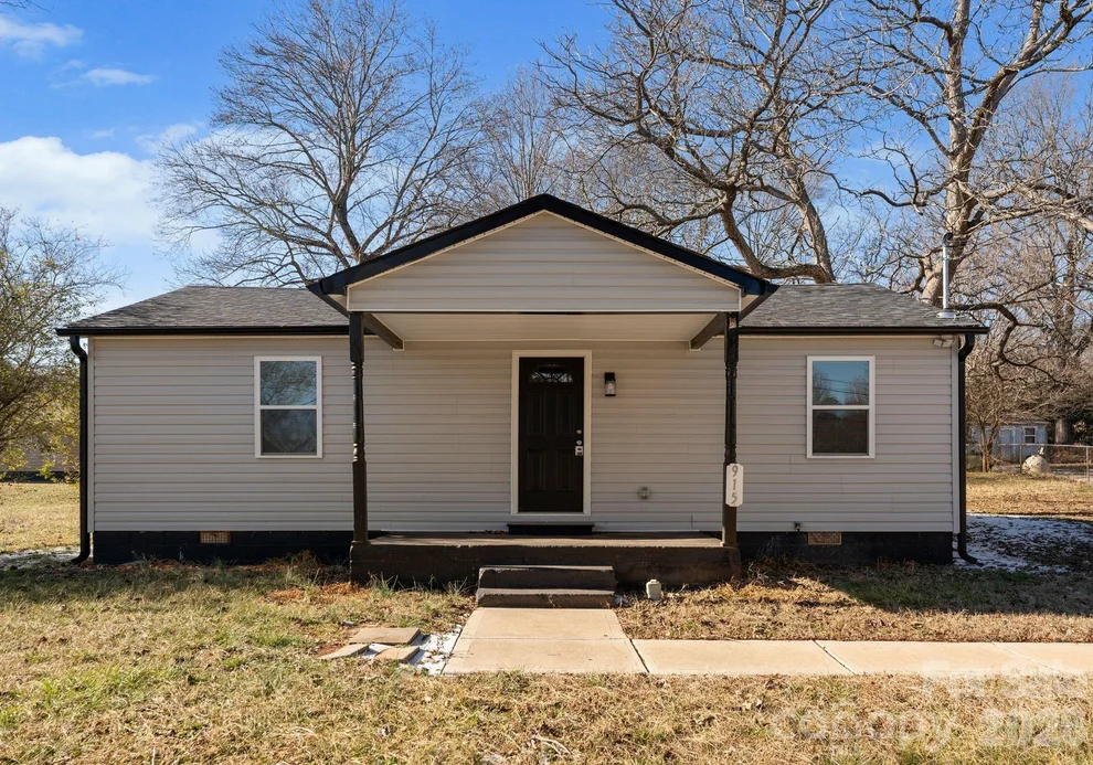 Unit for sale at 915 Second Street, Kings Mountain, NC 28086