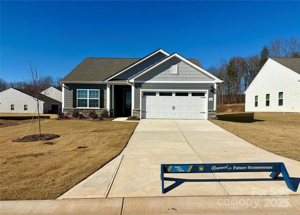Unit for sale at 125 Jacobs Hill Place, Troutman, NC 28166