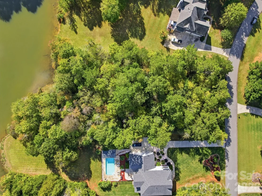 Unit for sale at 196 Carolina Crossing Drive, York, SC 29745
