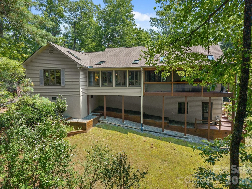 Unit for sale at 620 Thunder Road, Brevard, NC 28712