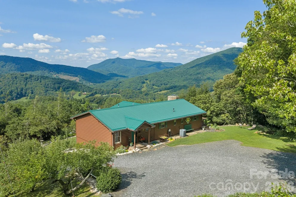 Unit for sale at 1013 Perry Road, West Jefferson, NC 28694