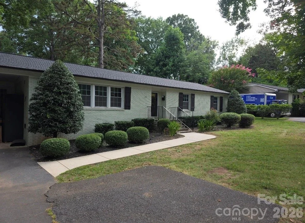 Unit for sale at 4124 Randolph Road, Charlotte, NC 28211