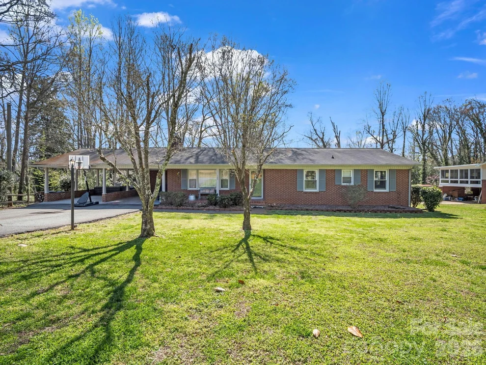 Unit for sale at 123 Dogwood Lane, Rutherfordton, NC 28139