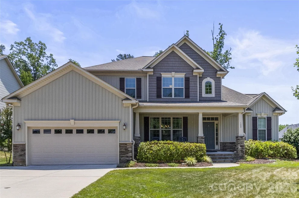 Unit for sale at 108 Willowbrook Drive, Mooresville, NC 28115