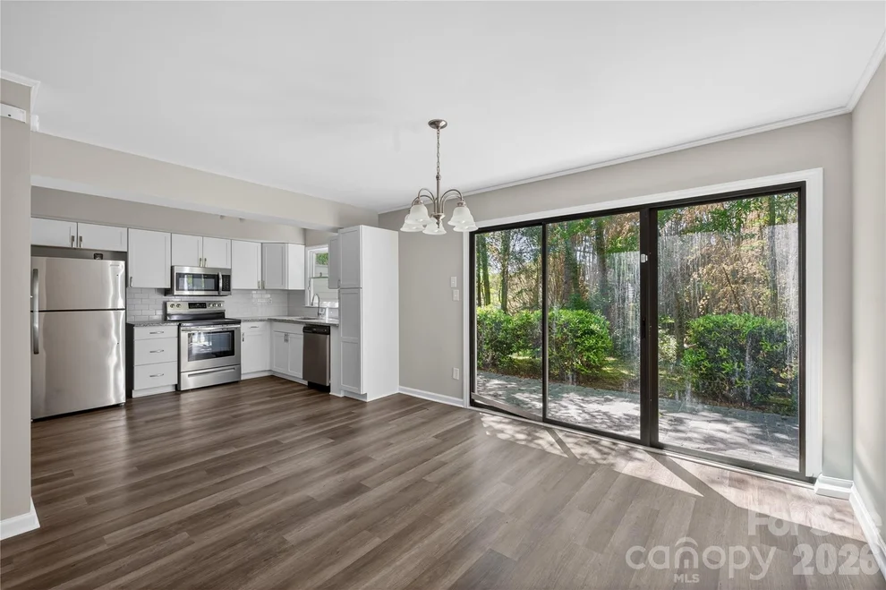 Unit for sale at 1610 Renard Ridge Road, Charlotte, NC 28212
