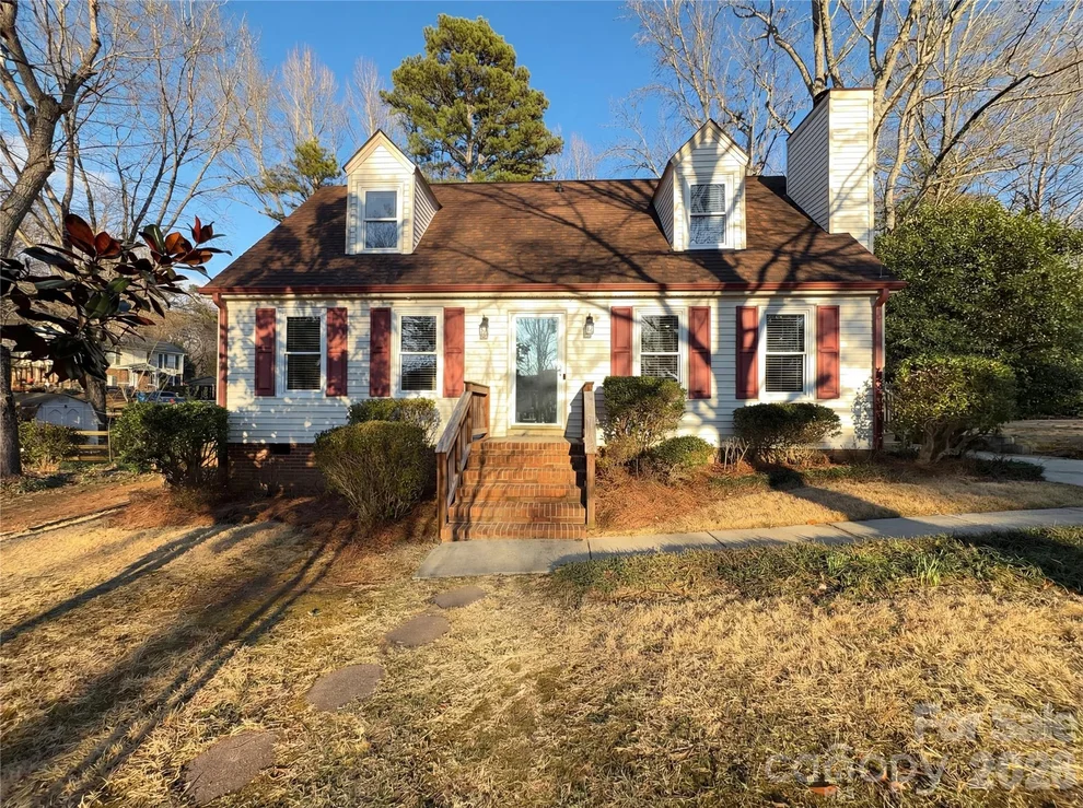 Unit for sale at 9601 Buckskin Lane, Mint Hill, NC 28227