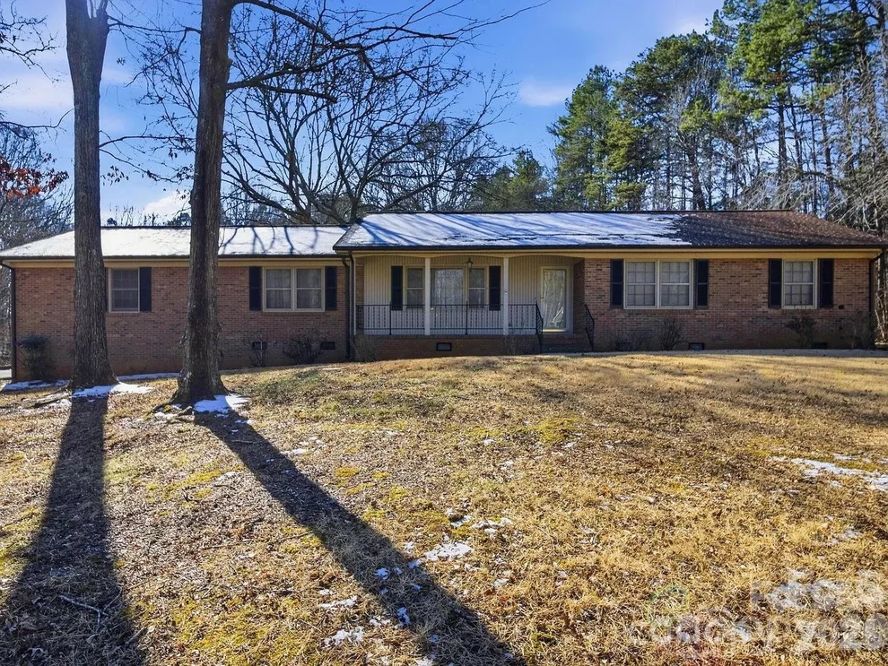 Unit for sale at 1889 Berrywood Lane, Clover, SC 29710