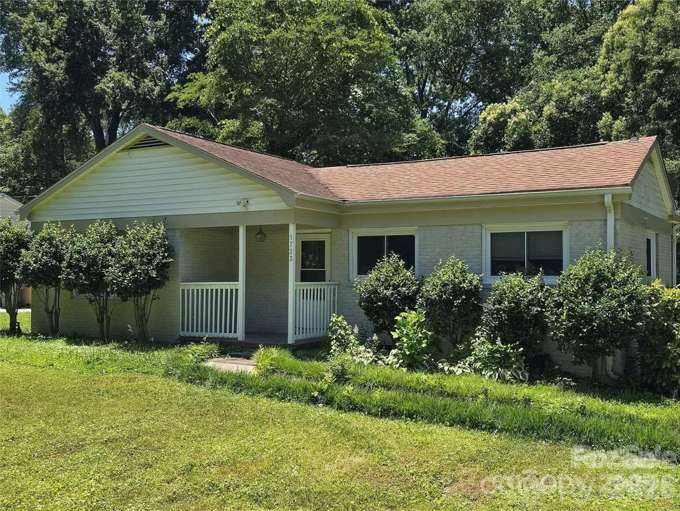 Unit for sale at 0000 Merry Oaks Road, Charlotte, NC 28205