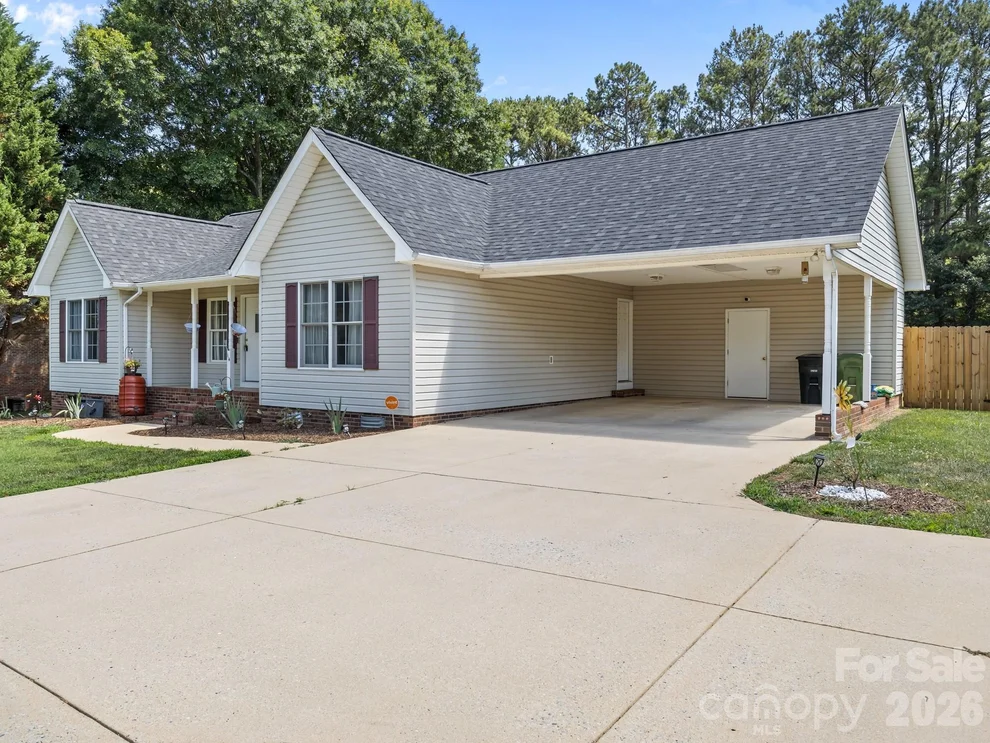 Unit for sale at 114 S Toney Street, Shelby, NC 28152