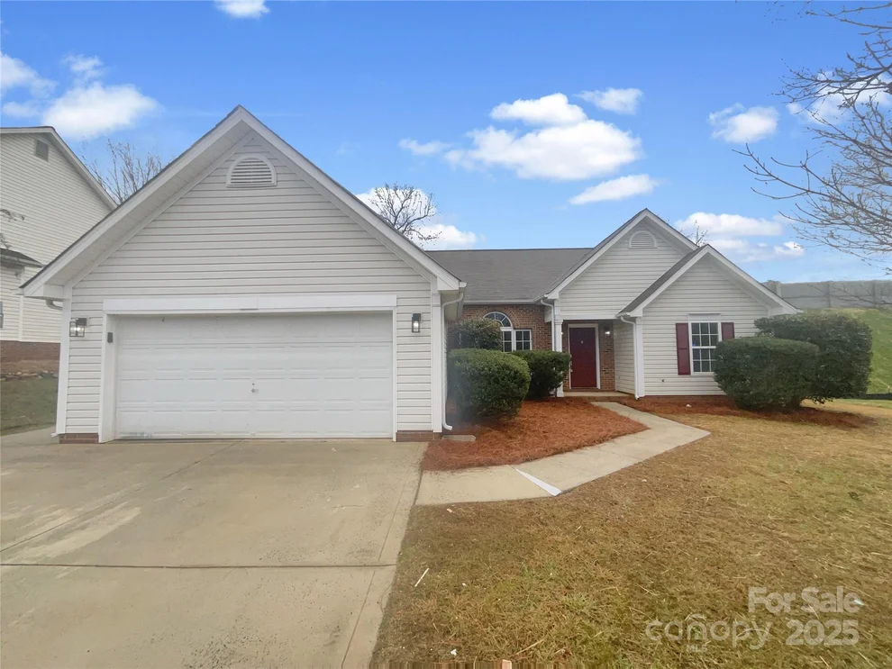 Unit for sale at 121 Shining Armor Court, Mooresville, NC 28117