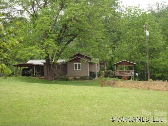 Unit for sale at 28 Windifred Drive, Columbus, NC 28722
