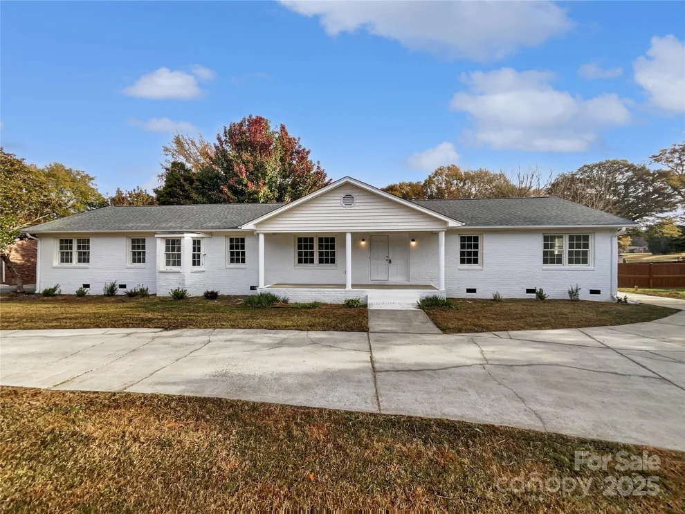 Unit for sale at 10120 Mount Holly Road, Charlotte, NC 28214