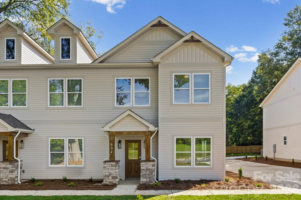 Unit for sale at 634 N Modena Street, Gastonia, NC 28054
