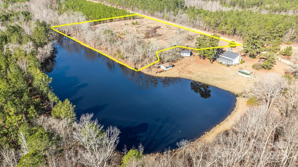 Unit for sale at 843 Triple Creek Road, Mount Croghan, SC 29727