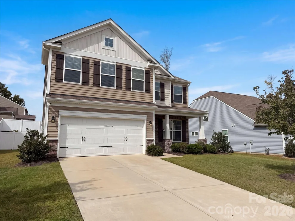 Unit for sale at 2455 Judson Drive, Gastonia, NC 28054