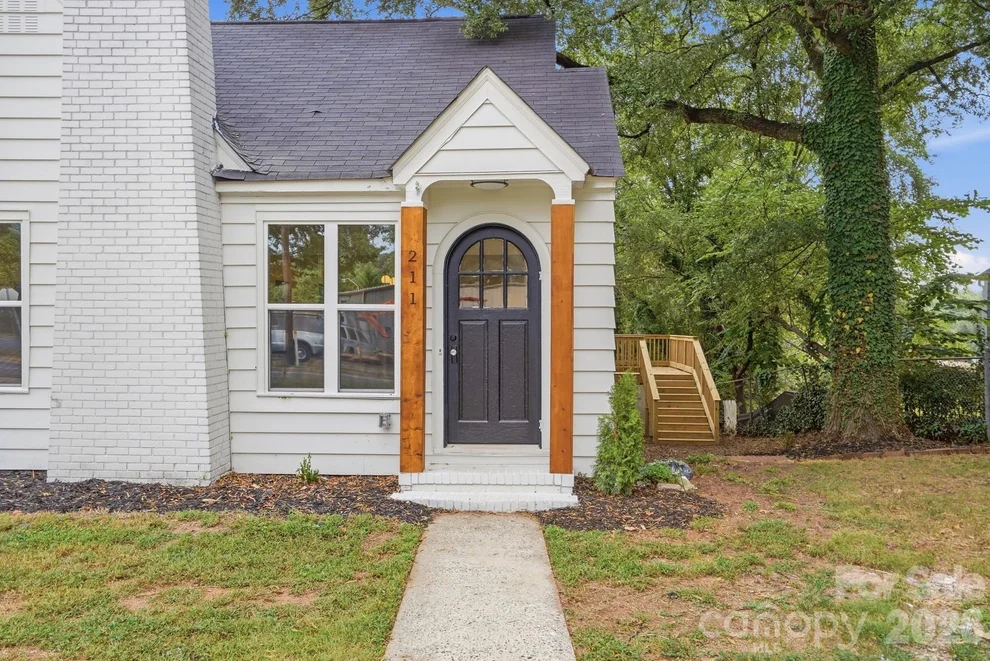 Unit for sale at 211 Spratt Street, Fort Mill, SC 29715