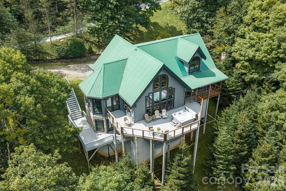 Unit for sale at 372 Broken Arrow Trail, Boone, NC 28607