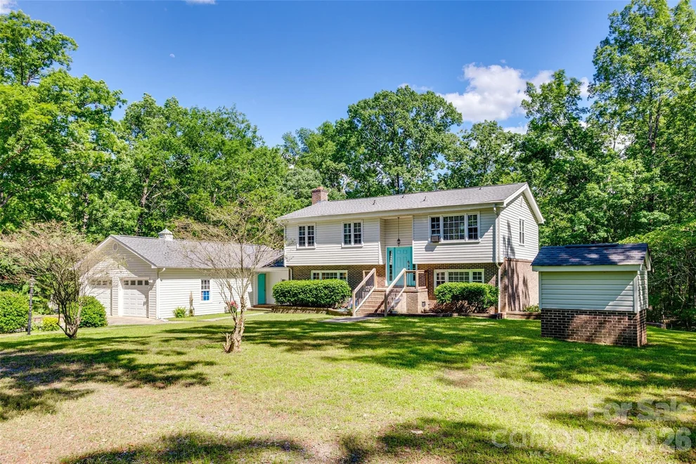 Unit for sale at 679 Fairforest Road, Chester, SC 29706