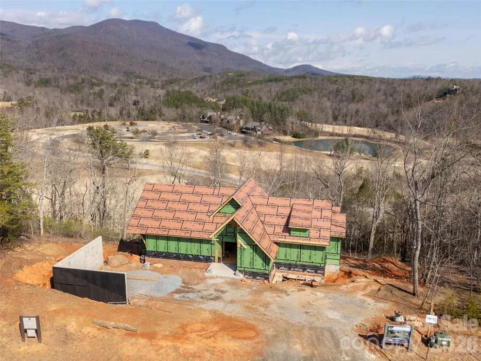 Unit for sale at 2015 Deep Gap Farm Road W, Mill Spring, NC 28756