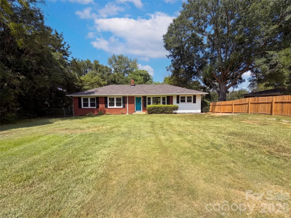 Unit for sale at 2154 Rosewood Drive, Rock Hill, SC 29732