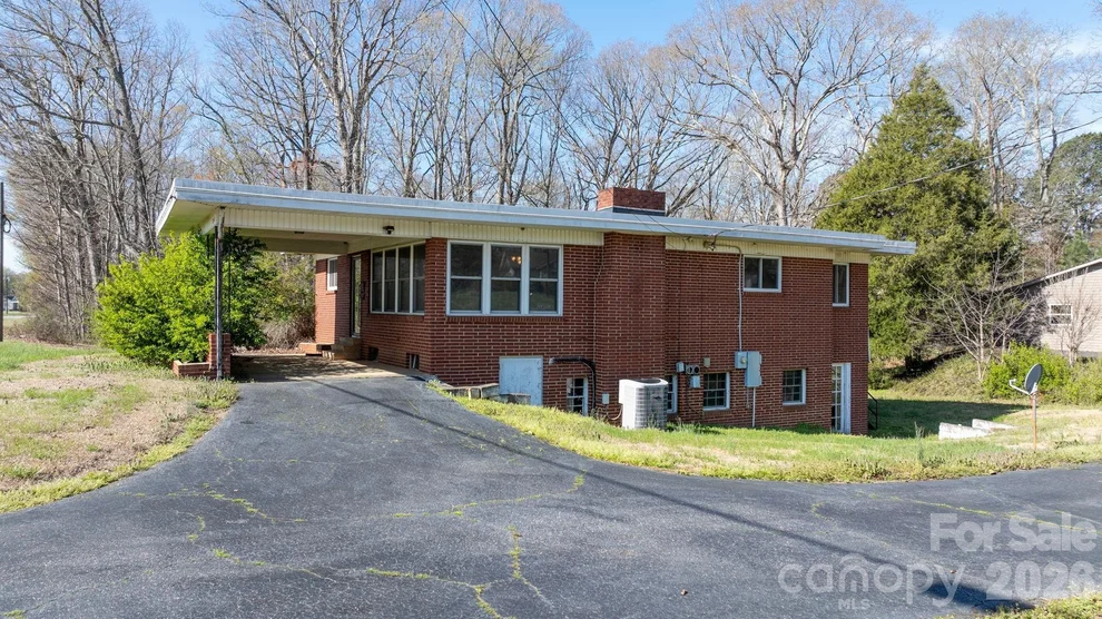 Unit for sale at 4914 E Nc 10 Highway, Catawba, NC 28609