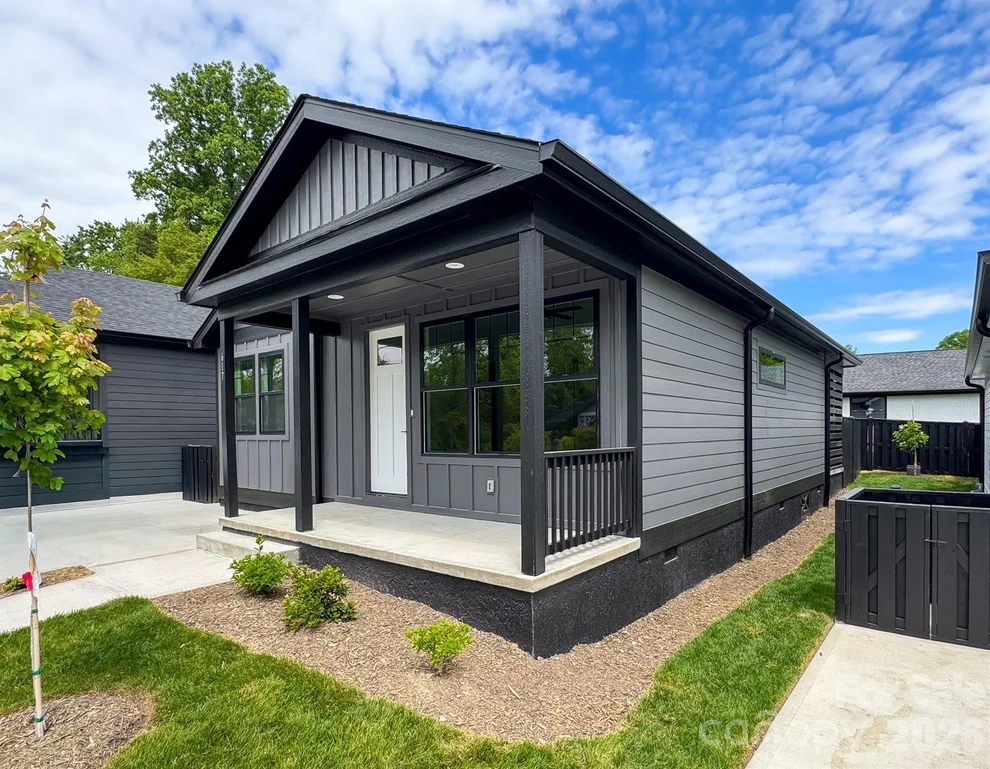 Unit for sale at 617 W Allen Street, Hendersonville, NC 28739