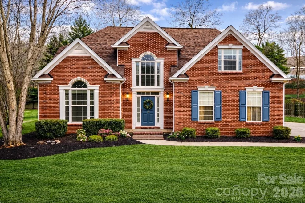 Unit for sale at 106 Honey Crisp Way, Simpsonville, SC 29681
