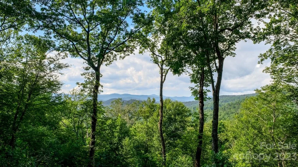 Unit for sale at 427 Quarry Road, Lake Toxaway, NC 28747