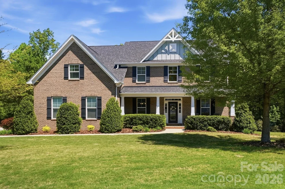 Unit for sale at 727 Misty Arbor Ford, Clover, SC 29710
