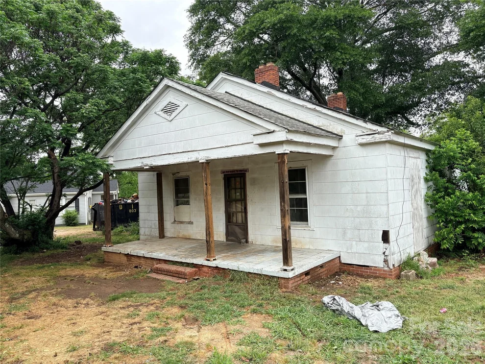 Unit for sale at 1286 Elmwood Avenue, Lancaster, SC 29720